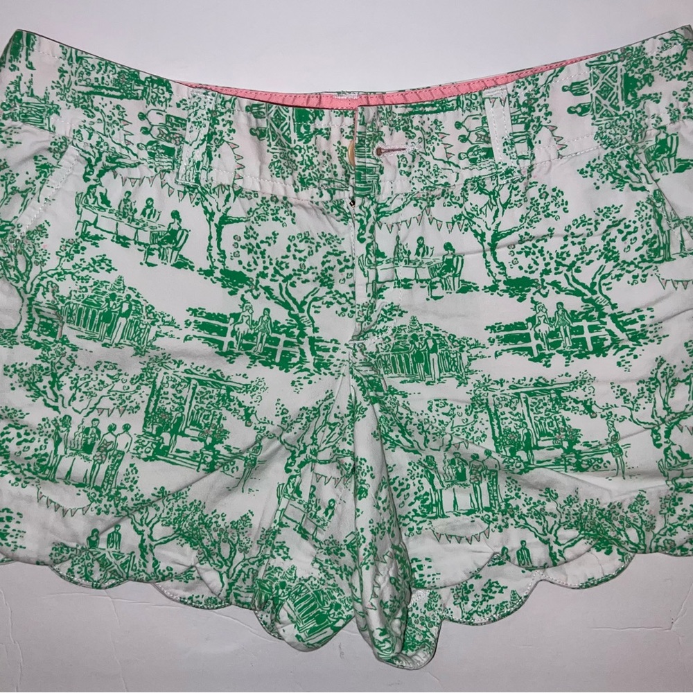 Lilly Pulitzer Green Spring Fever Toile Buttercup scalloped Shorts size 4